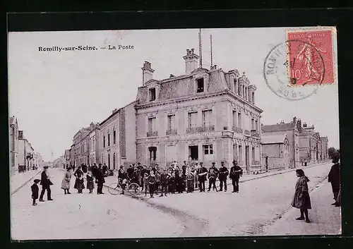 AK Romilly-sur-Seine, la Poste