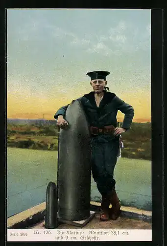 AK Die Marine, Matrose steht neben Munition 38,1 cm und 9 cm auf einem Schiffsdeck