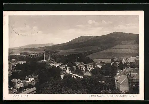 AK Löbau i. Sa., Ortsansicht mit Löbauer Berg