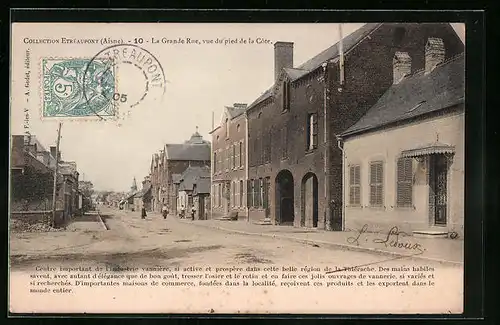 AK Etreaupont, La Grande Rue, vue du pied de la Cote