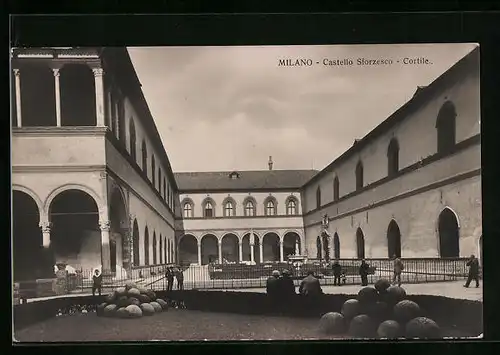 AK Milano, Castello Sforzesco, Cortile