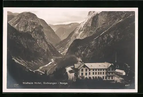 AK Gudvangen, Stalheim Hotel