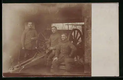 AK Soldaten der österreichischen Armee, Artillerie im Unterstand