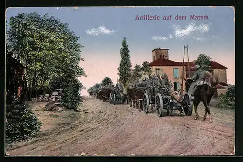 AK Soldaten mit der Artillerie auf dem Marsch