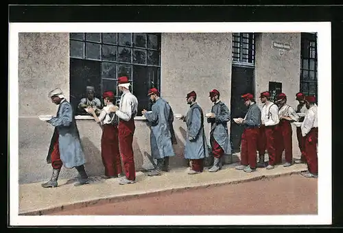 AK Gefangene Franzosen beim Menagieren, Kriegsgefangene