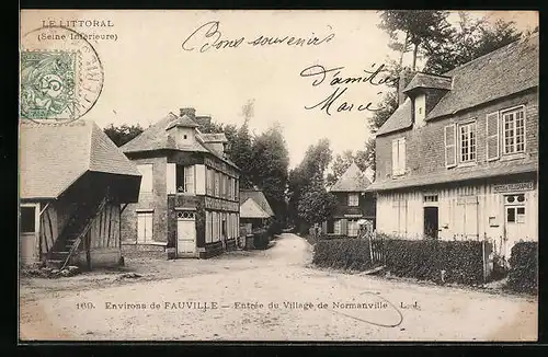 AK Normanville, Entrée du Village