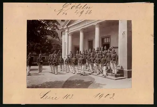 Fotografie Brück & Sohn Meissen, Ansicht Döbeln, Wache des 11. Königlich Sächsischen Infanterie-Regiment Nr. 139