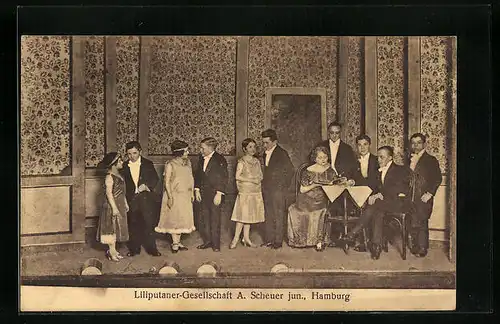 AK Hamburg, Liliputaner-Gesellschaft A. Scheuer jun., Gesellschaft in modischer Kleidung