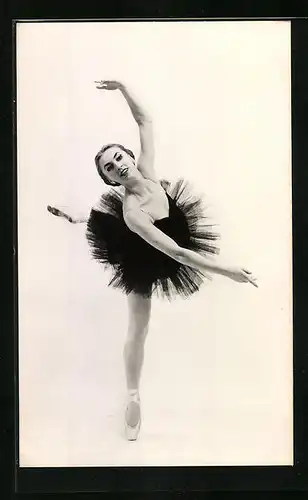 AK Irène de Vos, Solistin des niederländischen Ballettes