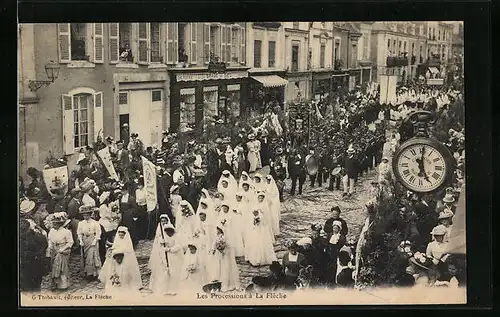 AK La Flèche, Les Processions