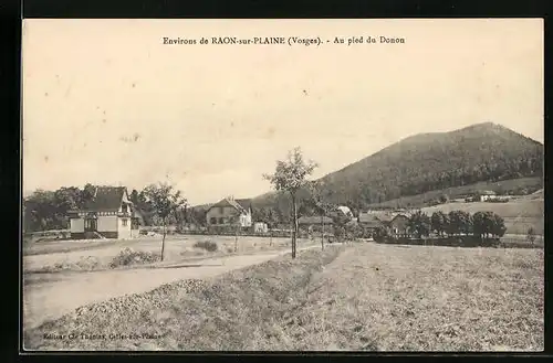 AK Raon-sur-Plaine, Au pied du Donon