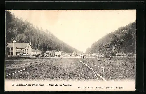 AK Kichompré, Vue de la Vallee