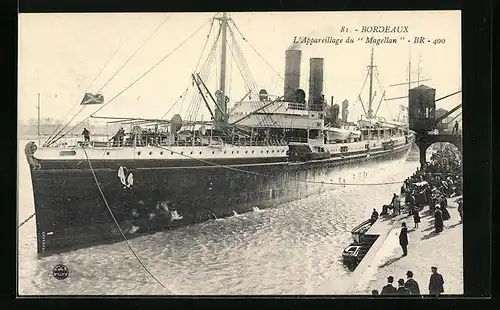 AK Bordeaux, Französisches Passagierschiff Magellan, Bugansicht