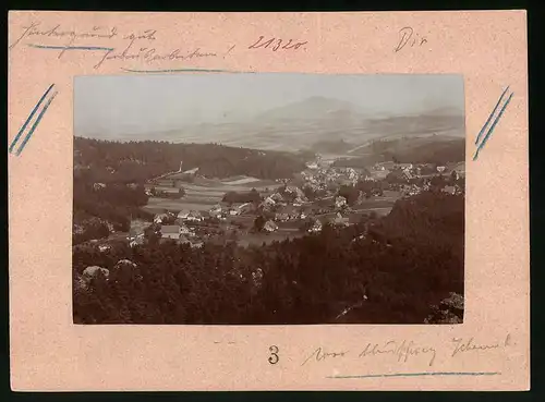 Fotografie Brück & Sohn Meissen, Ansicht Jonsdorf i. Sa., Blick auf den Ort mit Wohnhäusern