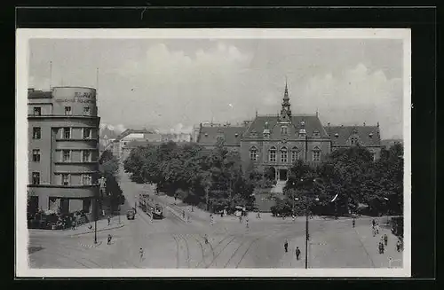 AK Brünn, Deutsches Haus mit Strassenbahn aus der Vogelschau