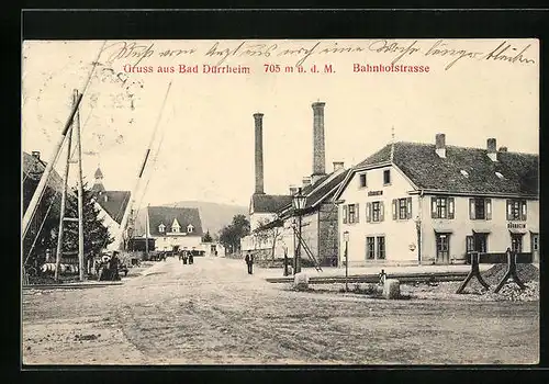 AK Bad Dürrheim, Bahnhofstrasse mit Anwohnern