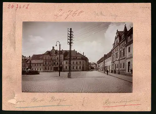 Fotografie Brück & Sohn Meissen, Ansicht Wilsdruff, Zellaer Strasse mit Marktplatz, Hotel Weisser Adler, Schänke, Denkmal