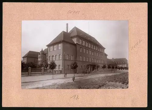 Fotografie Brück & Sohn Meissen, Ansicht Finsterwalde /NL, Partie an der Knabenschule