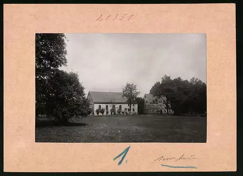 Fotografie Brück & Sohn Meissen, Ansicht Waldenburg i. Sa., Blick auf den Gasthaus Grünefeld