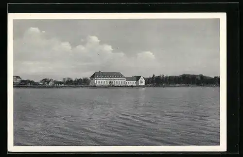 AK Hannover, Paul von Hindenburg-Jugendherberge mit Uferpartie