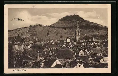 AK Reutlingen, Ortsansicht mit Kirche