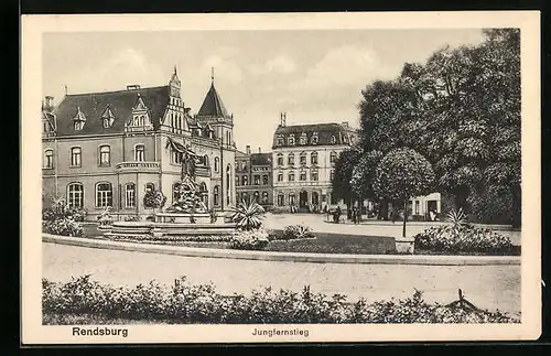 AK Rendsburg, Jungfernstieg mit Brunnen