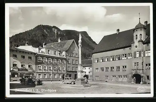 AK Immenstadt i. A., Marktplatz mit Gasthaus Gold. Adler und Denkmal