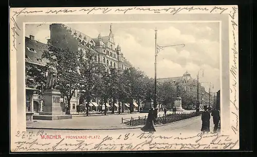 AK München, Promenade-Platz mit Denkmälern