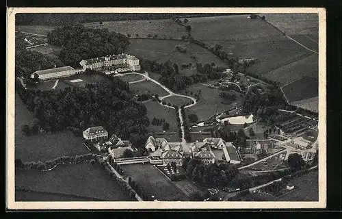 AK Bad Hermannsborn, Moor-, Stahl- und Kohlensäurebäder aus der Vogelschau, Fliegeraufnahme