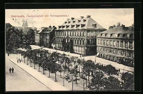 AK Bayreuth, Luitpoldplatz mit Herzogpalais
