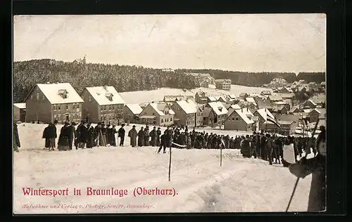 AK Braunlage /Oberharz, Skiläufer am Wintersportplatz