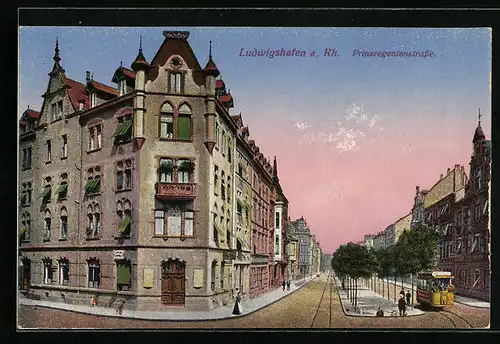 AK Ludwigshafen a. Rh., Prinzregentenstrasse mit Strassenbahn