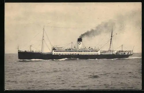AK Passagierschiff SS Suecia / Britannia des schwedischen Lloyds auf Backbord