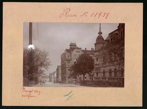 Fotografie Brück & Sohn Meissen, Ansicht Riesa a. Elbe, Blick in die Pausitzer Strasse / Bismarckstrasse, Bäckerei