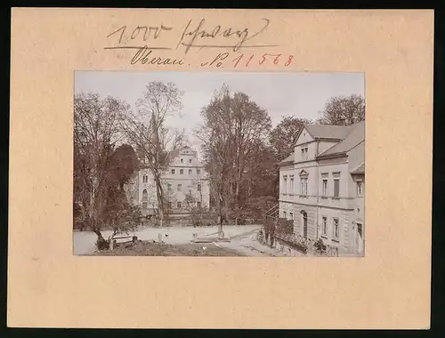 Fotografie Brück & Sohn Meissen, Ansicht Oberau b. Meissen, Partie im Ort am Schloss