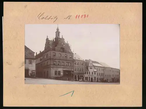 Fotografie Brück & Sohn Meissen, Ansicht Colditz i. Sa., Markt mit Kinematograph, Ratskeller, Geschäft ploner, Apotheke