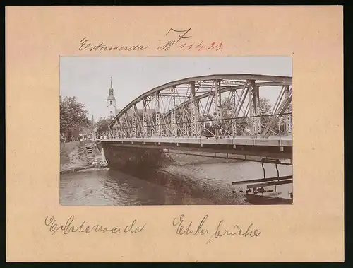 Fotografie Brück & Sohn Meissen, Ansicht Elsterwerda, Elsterbrücke und Kirchturm