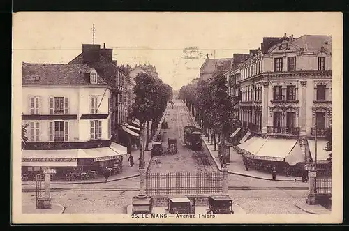 AK Le Mans, Avenue Thiers, Strassenbahn