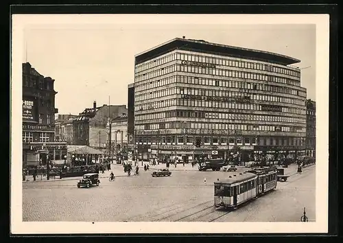 AK Berlin, Potsdamer Platz mit Columbushaus und Strassenbahn