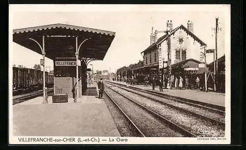 AK Villefranche-sur-Cher, La Gare, Bahnhof von der Gleisseite