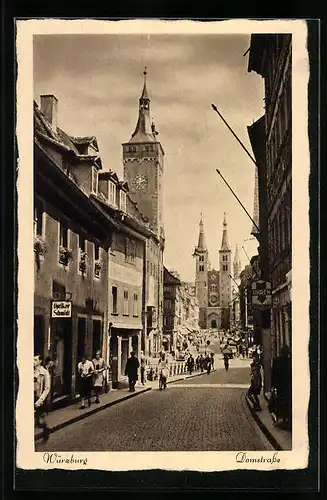 AK Würzburg, Passanten in der Domstrasse