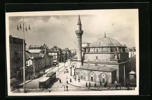 AK Sofia, Strassenbahn am Maria-Louise-Platz mit Moschée