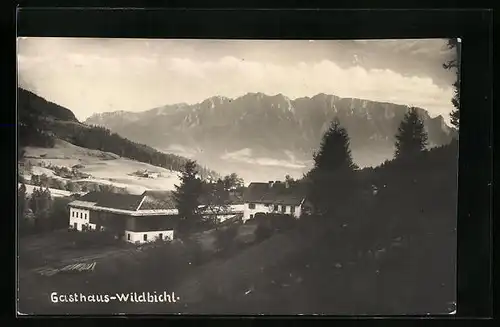 AK Wildbichl, Gasthaus mit Bergpanorama