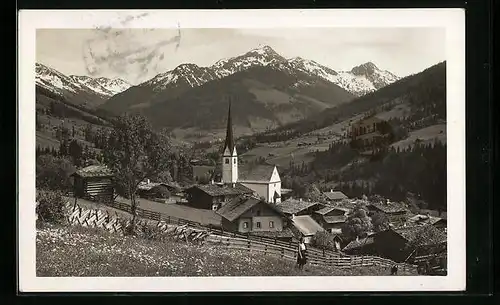 AK Alpbach, Ortsansicht mit Alpengipfeln