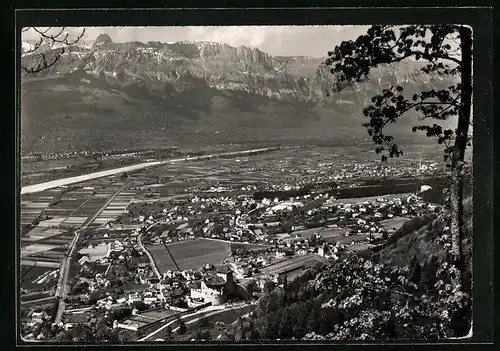 AK Vaduz, Teilansicht mit Blick nach Schaan