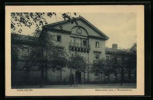 AK Karlsruhe i. B., Münzstätte von der Strasse gesehen
