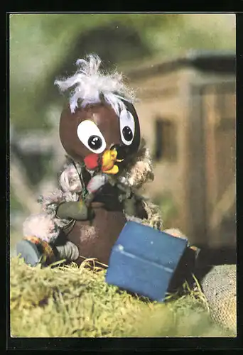 AK Pittiplatsch in einem Garten