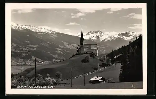 AK St. Parnkraz b. Fügen, Ortspartie mit Kirche und Bergen