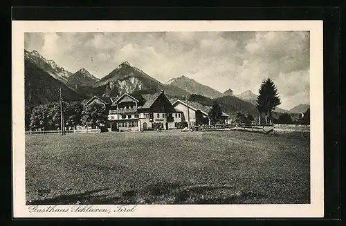AK Schluxen, Gasthaus mit Bergpanorama