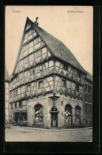 AK Soest, Strassenpartie am Freiligrathaus